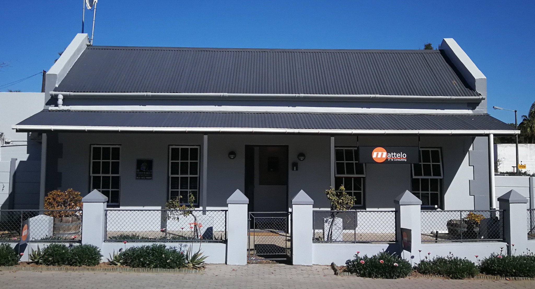 Mattelo IT & Consulting shopfront at 28 Main Road, Wellington